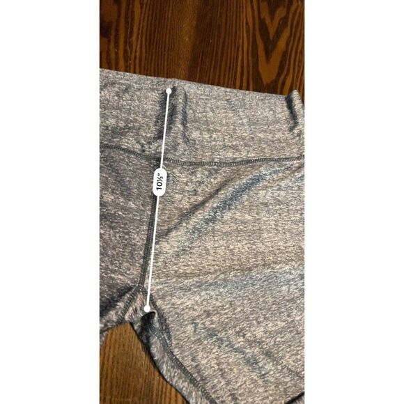 Chicago Cubs Major League Fitness Women’s Leggings L MLB Baseball EUC - Picture 12 of 16